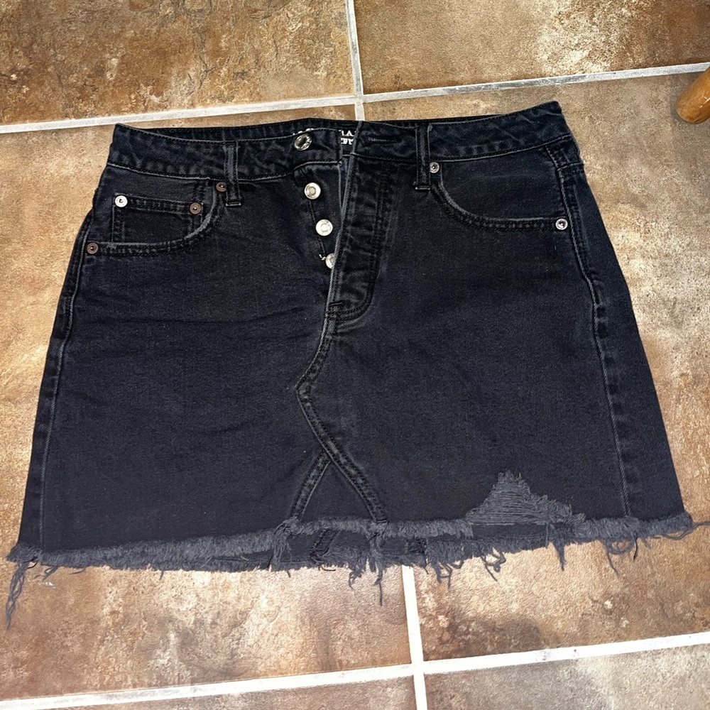 American eagle jean skirt